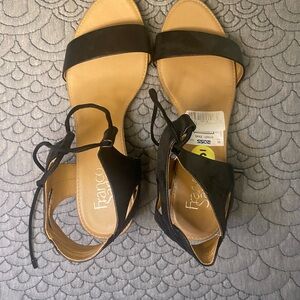 Franco Sarto Black Sandals Minimalist Design